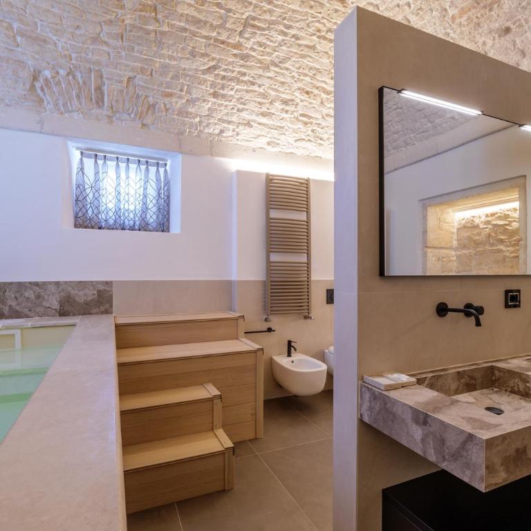 Buone Maniere Exclusive Rooms - Camera Queen con Vasca Idromassaggio - 16