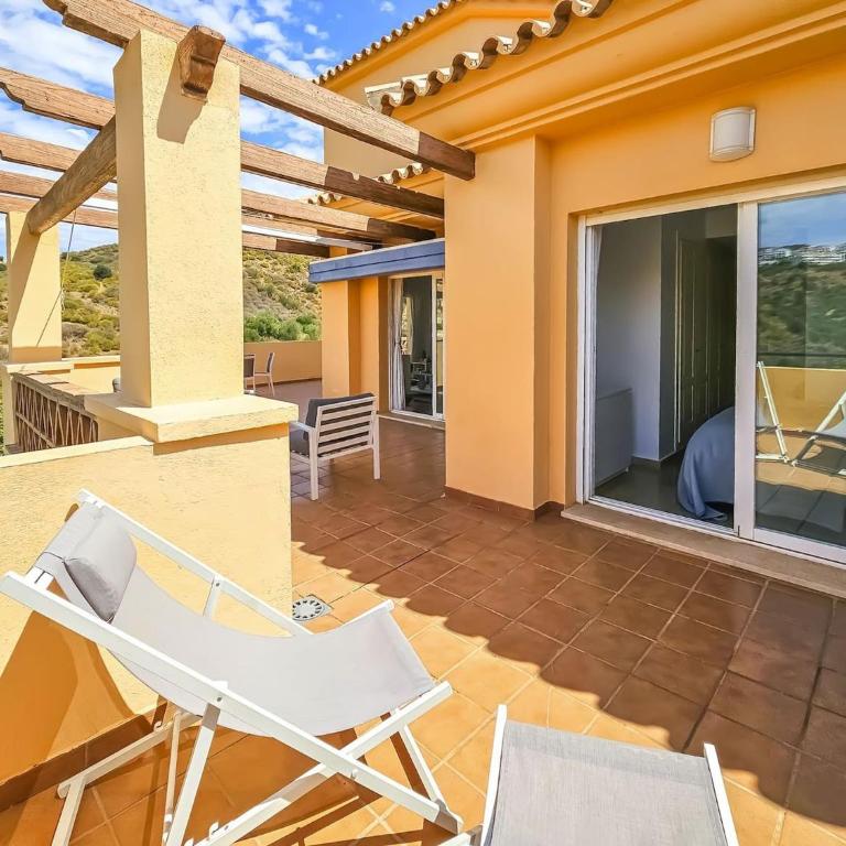 1 bed penthouse apt in Calahonda - Apartamento con terraza - 28