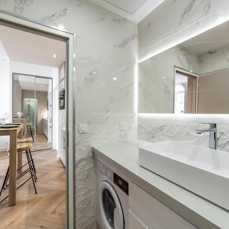 All in Lyon | Chalet urbain chic climatisé Lyon 6 - Appartement - 7