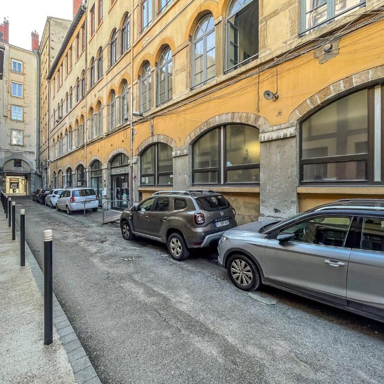 All in Lyon | Chalet urbain chic climatisé Lyon 6 - Appartement - 23