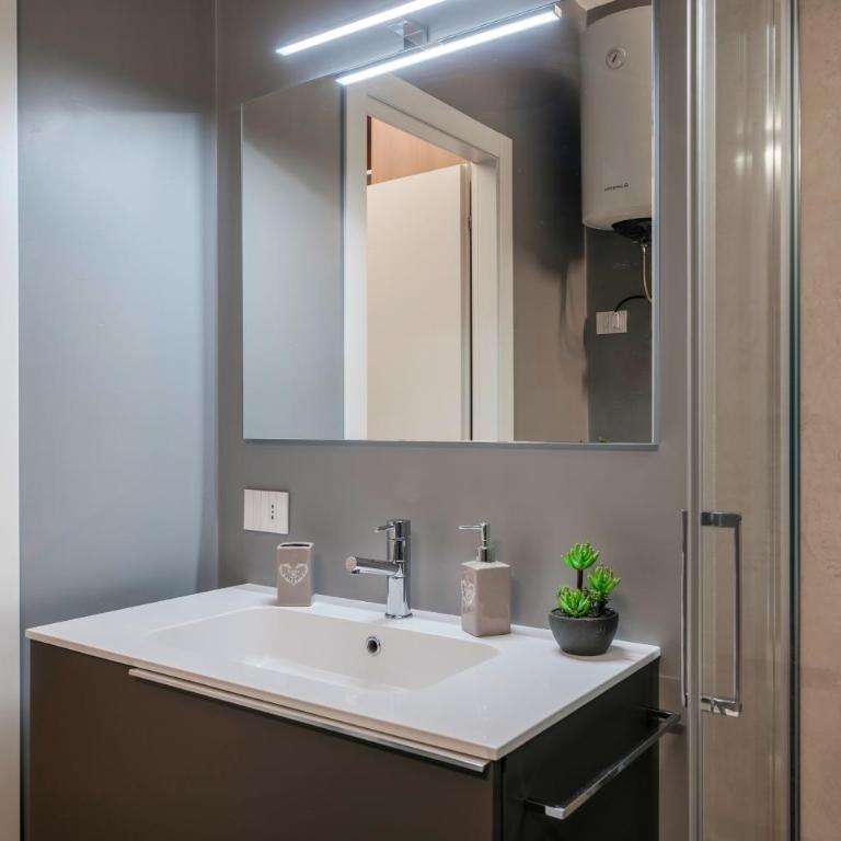 Essenza Moderna Centro & Comfort - Apartamento Estudio - 6