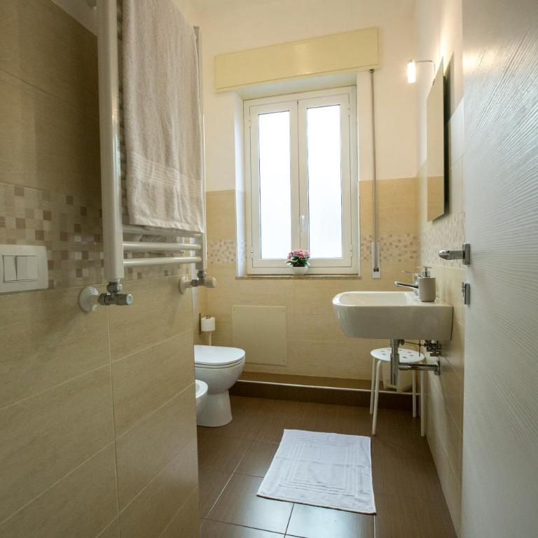 B&B Siracusa Holidays - Double or Twin Room with Shared Bathroom - 10