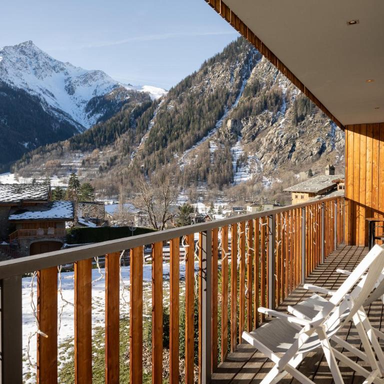 Grand Hotel Courmayeur Mont Blanc, by R Collection Hotels - Junior Suite - 4