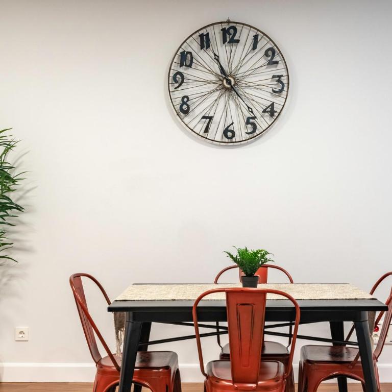 Casco Viejo junto a La Catedral y PARKING opcional - Apartamento de 2 dormitorios con vistas a la ciudad - 8