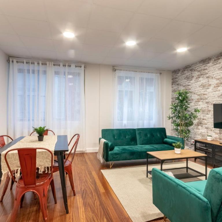 Casco Viejo junto a La Catedral y PARKING opcional - Apartamento de 2 dormitorios con vistas a la ciudad - 9