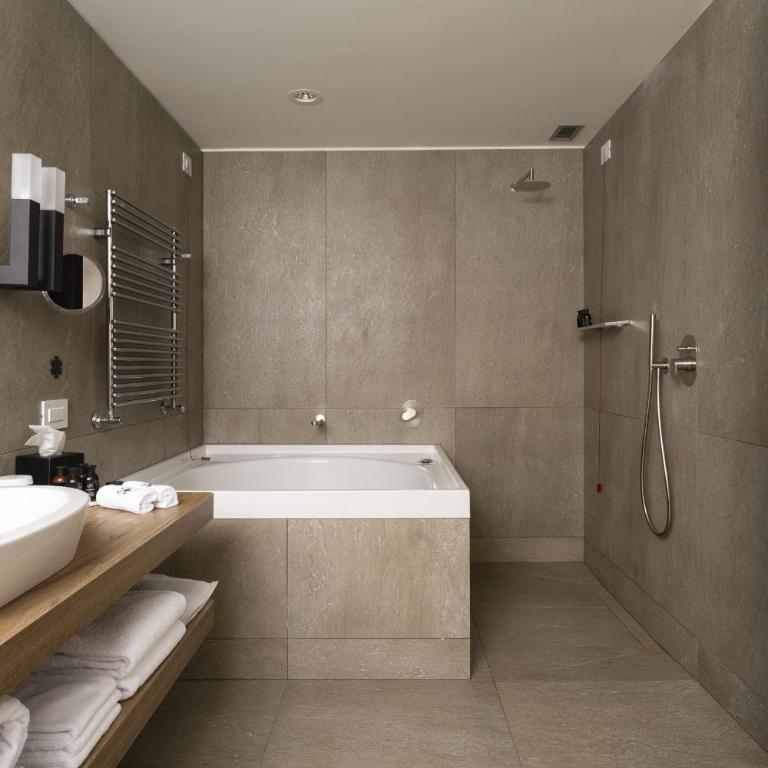 Grand Hotel Courmayeur Mont Blanc, by R Collection Hotels - Suite - 6