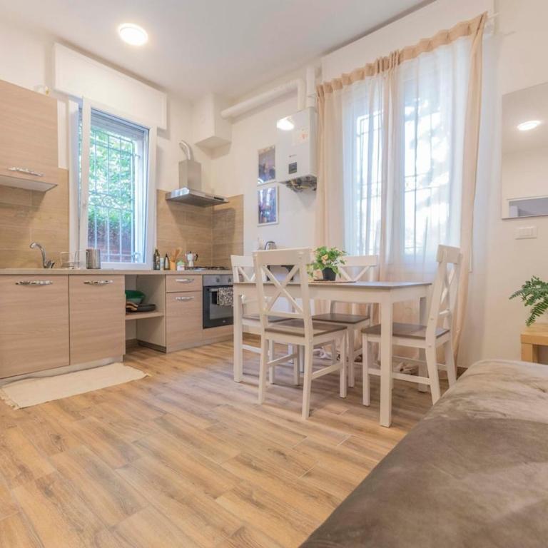 A soli 10 min da Sant'Orsola - Interno 4 con Design e Comfort - Appartamento con 1 Camera da Letto - 1