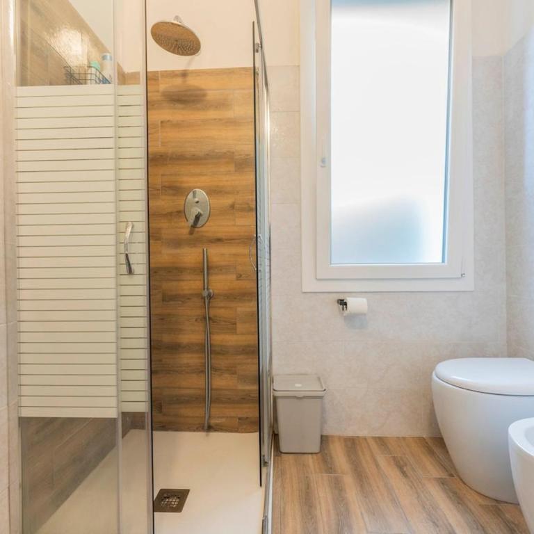 A soli 10 min da Sant'Orsola - Interno 4 con Design e Comfort - Appartamento con 1 Camera da Letto - 12