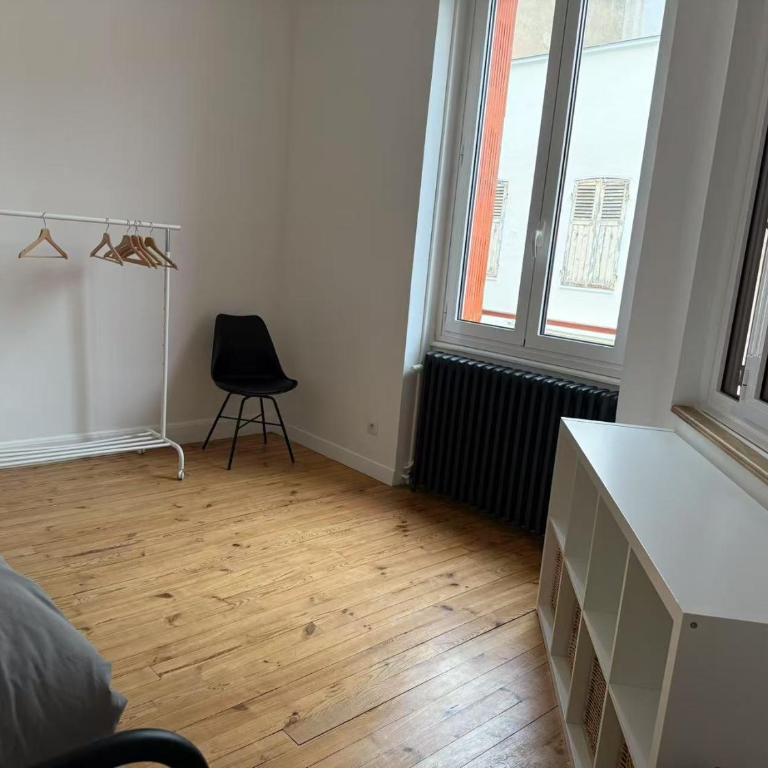 Appart cœur de ville belle vue - Appartement 3 Chambres - 17