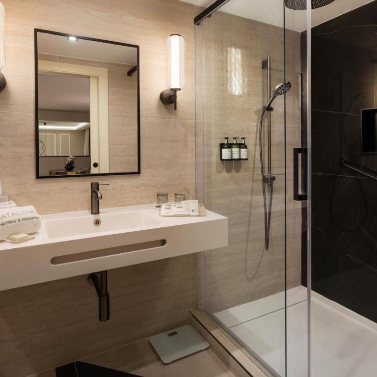 Catalonia Puerta del Sol - Habitación Dúplex - 3