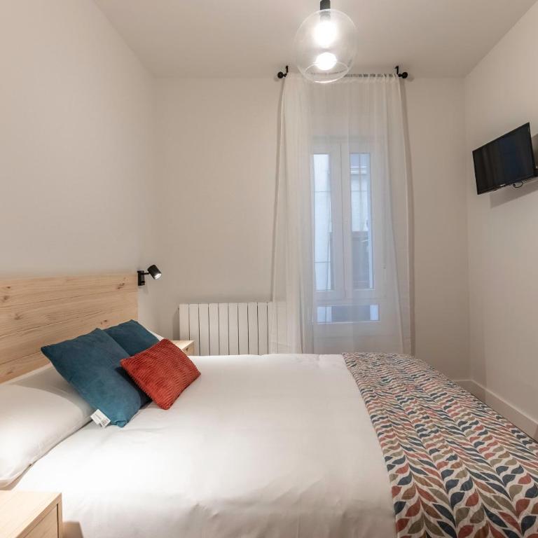 Corazón del Casco Viejo, las Siete Calles - Parking opcional - Apartamento de 3 dormitorios con balcón - 14