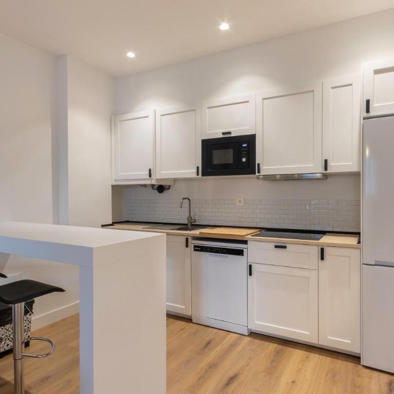 Corazón del Casco Viejo, las Siete Calles - Parking opcional - Apartamento de 3 dormitorios con balcón - 8