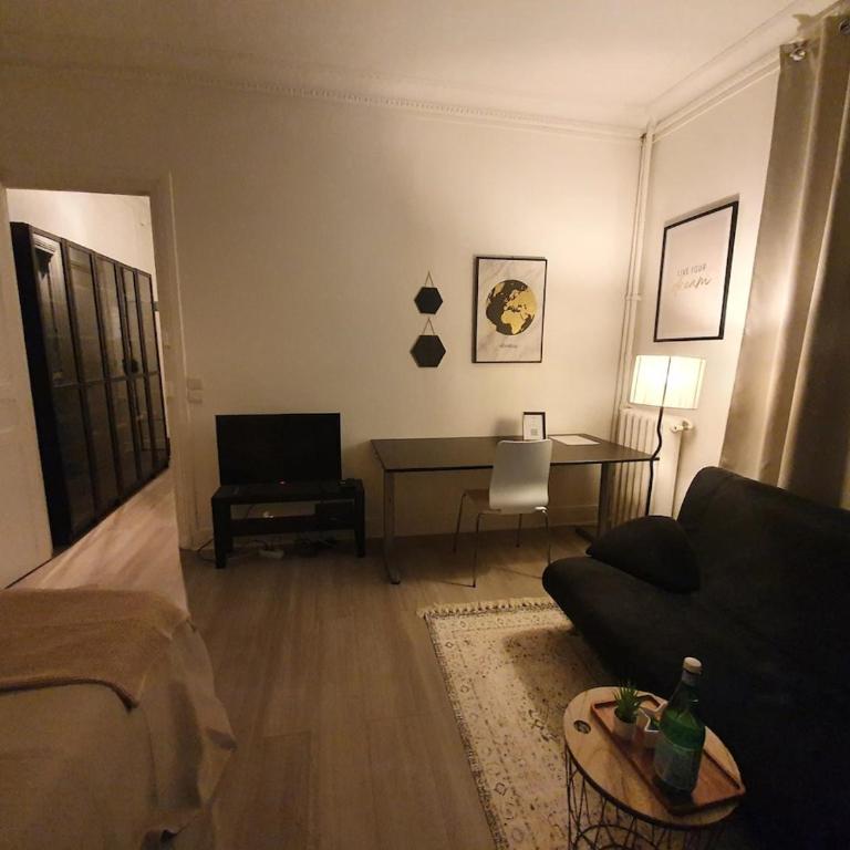 Modern and cozy studio 2 minutes from Porte d'Orléans - Appartement 1 Chambre - 2