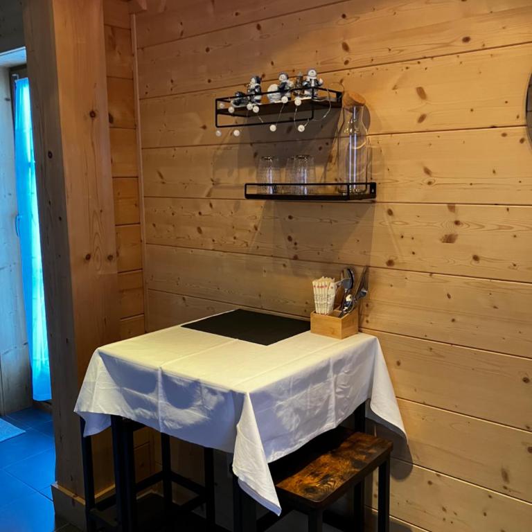 Chalet Alpina Gyger - Superior Zimmer mit Kingsize-Bett - 12