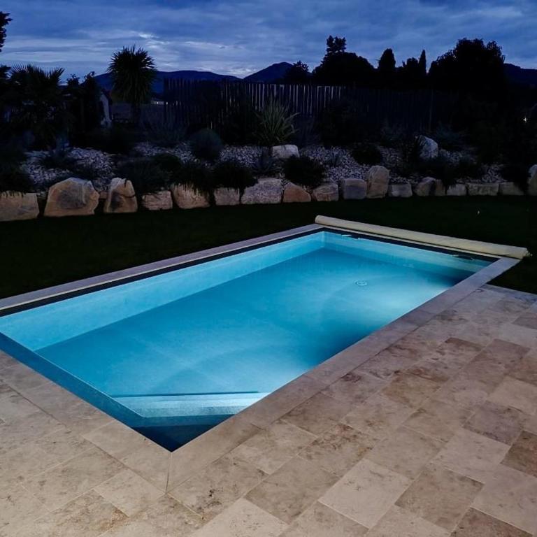Mas de Baye - classé 5 étoiles meublé de tourisme - Villa avec Piscine Privée - 43
