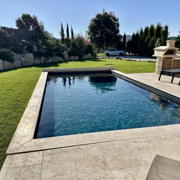 Mas de Baye - classé 5 étoiles meublé de tourisme - Villa avec Piscine Privée - 12