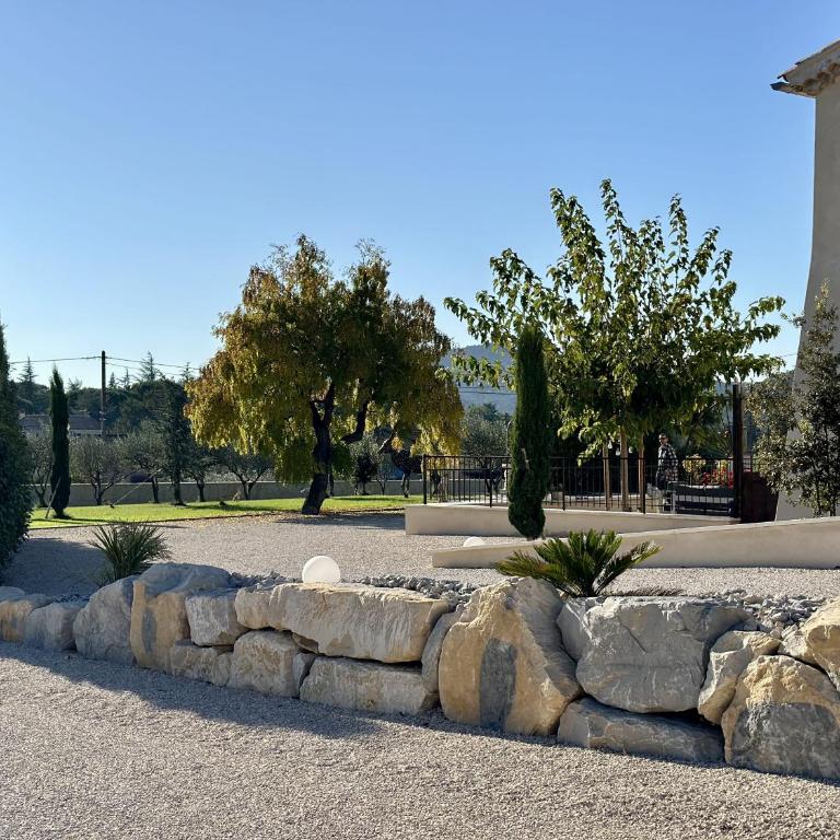 Mas de Baye - classé 5 étoiles meublé de tourisme - Villa avec Piscine Privée - 8