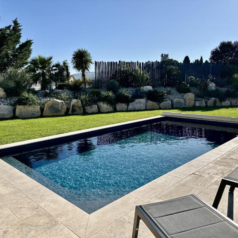 Mas de Baye - classé 5 étoiles meublé de tourisme - Villa avec Piscine Privée - 9