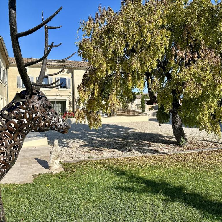 Mas de Baye - classé 5 étoiles meublé de tourisme - Villa avec Piscine Privée - 23