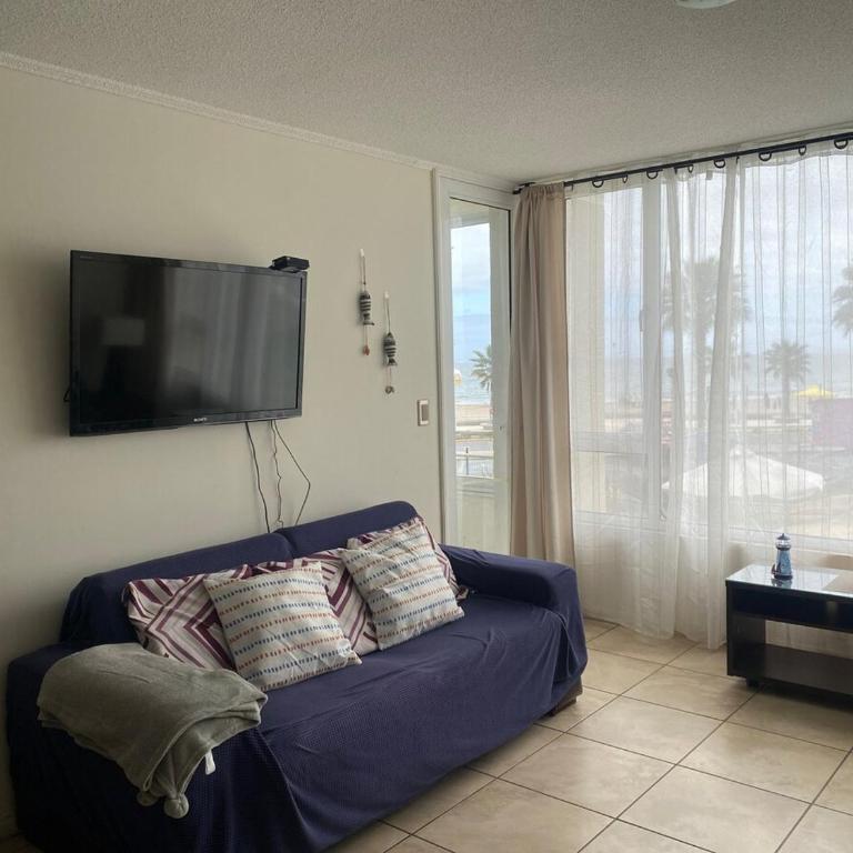 First line, ocean view - Two-Bedroom Apartment - 19