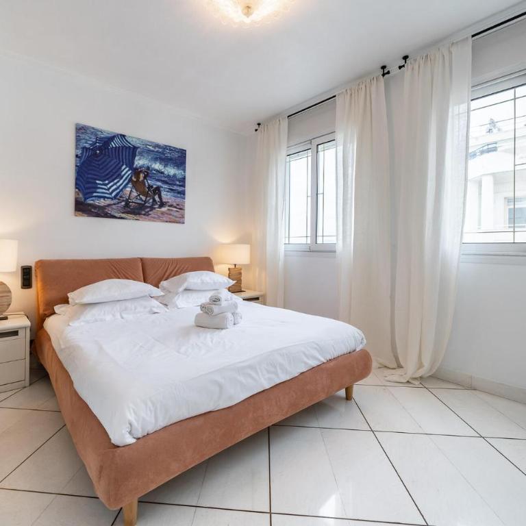 Gorgeous Apartment In Cannes With House Sea View - Apartment mit 2 Schlafzimmern - 17