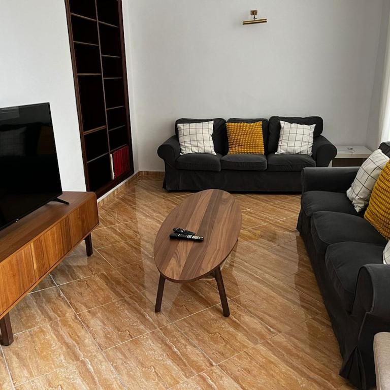 Gran casa cerca de la playa con 3 dormitorios en Pedregalejo - Casa de 3 dormitorios - 19