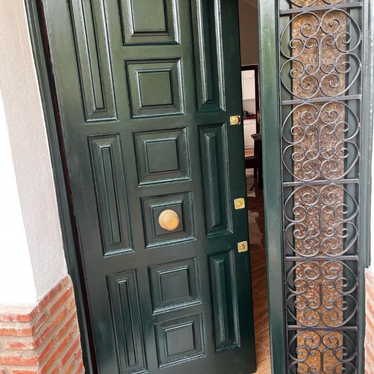 Gran casa cerca de la playa con 3 dormitorios en Pedregalejo - Casa de 3 dormitorios - 10