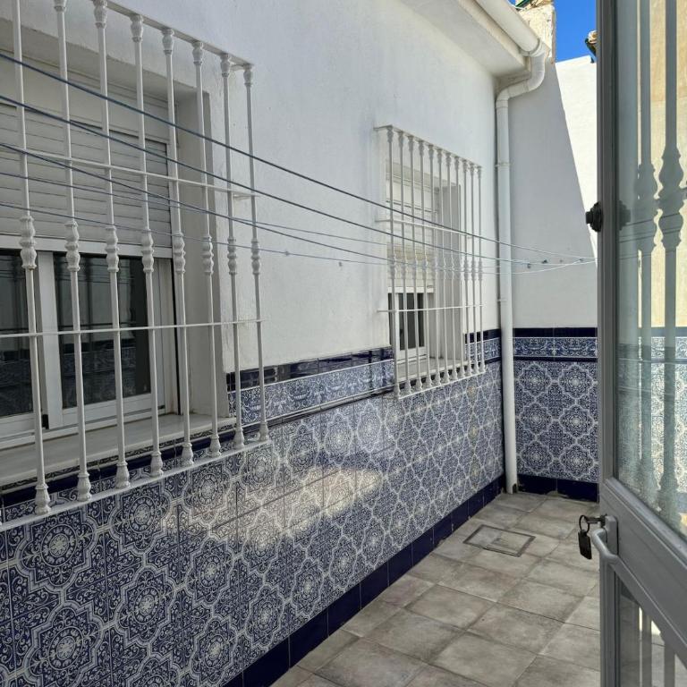Gran casa cerca de la playa con 3 dormitorios en Pedregalejo - Casa de 3 dormitorios - 71