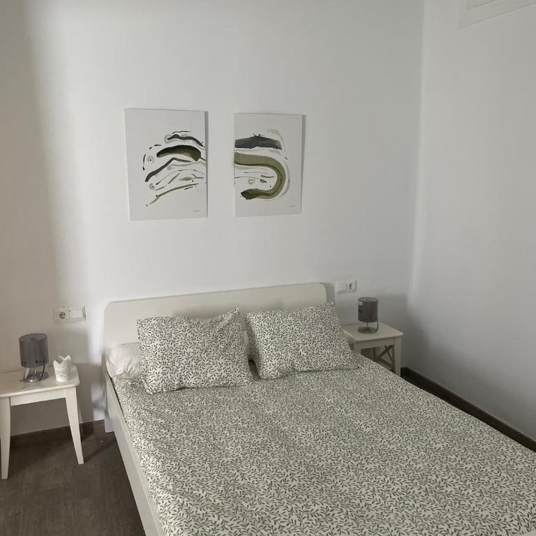 Gran casa cerca de la playa con 3 dormitorios en Pedregalejo - Casa de 3 dormitorios - 58