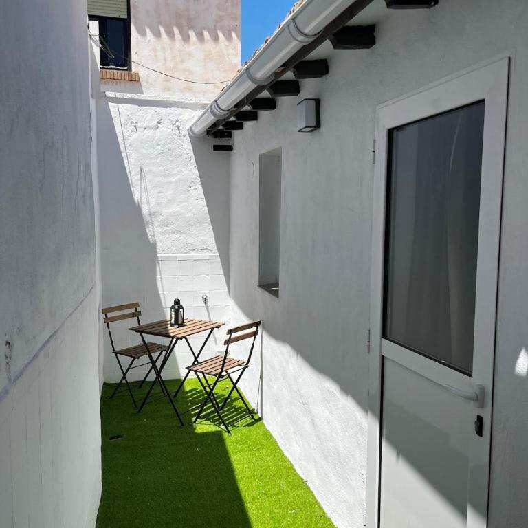 Gran casa cerca de la playa con 3 dormitorios en Pedregalejo - Casa de 3 dormitorios - 59