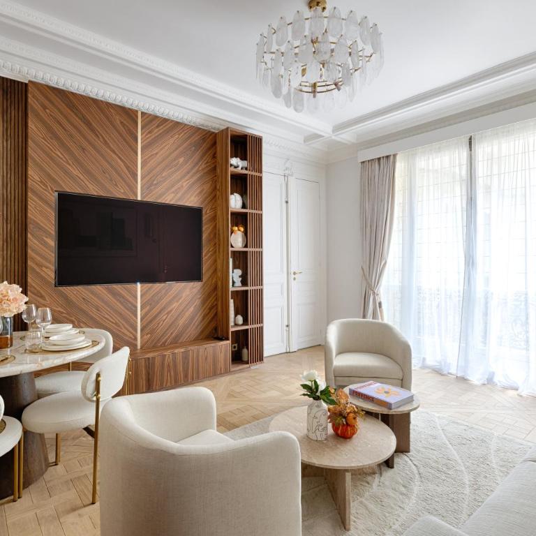 Serviced Apartment - 6 Guests - Champs-Élysées - Two-Bedroom Deluxe Apartment - 3