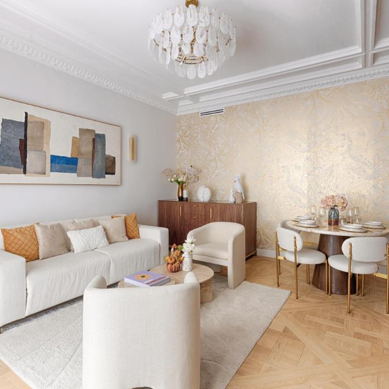 Serviced Apartment - 6 Guests - Champs-Élysées - Two-Bedroom Deluxe Apartment - 2
