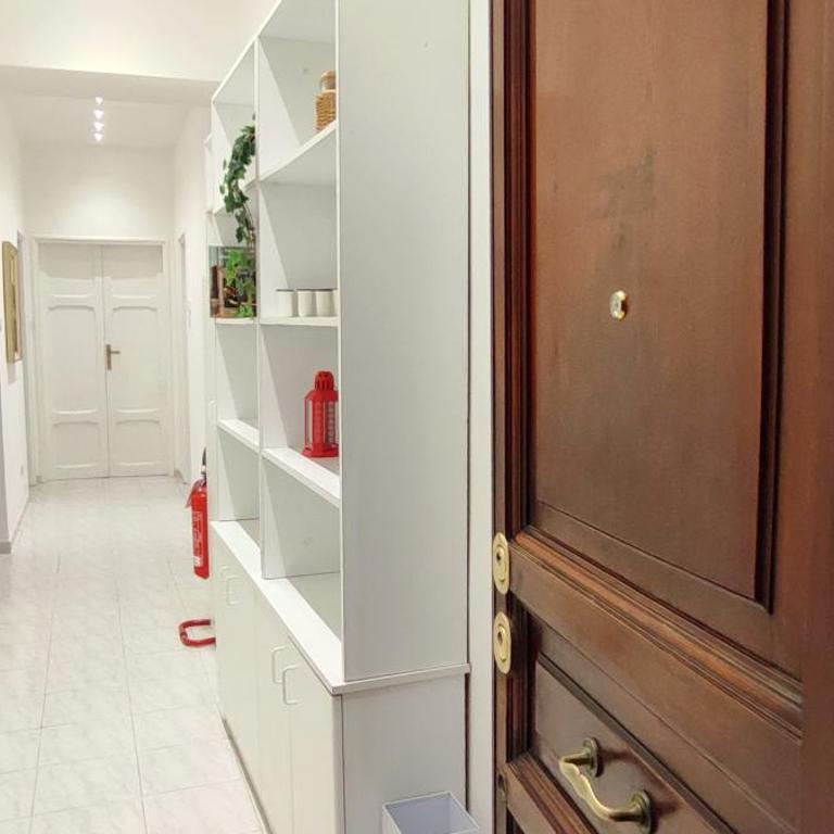 Ippolito Nievo Flat a Trastevere - Appartamento con 2 Camere da Letto - 14
