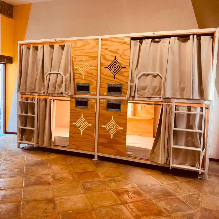 Casa Pepe - Bed in 6-Bed Dormitory Room - 14