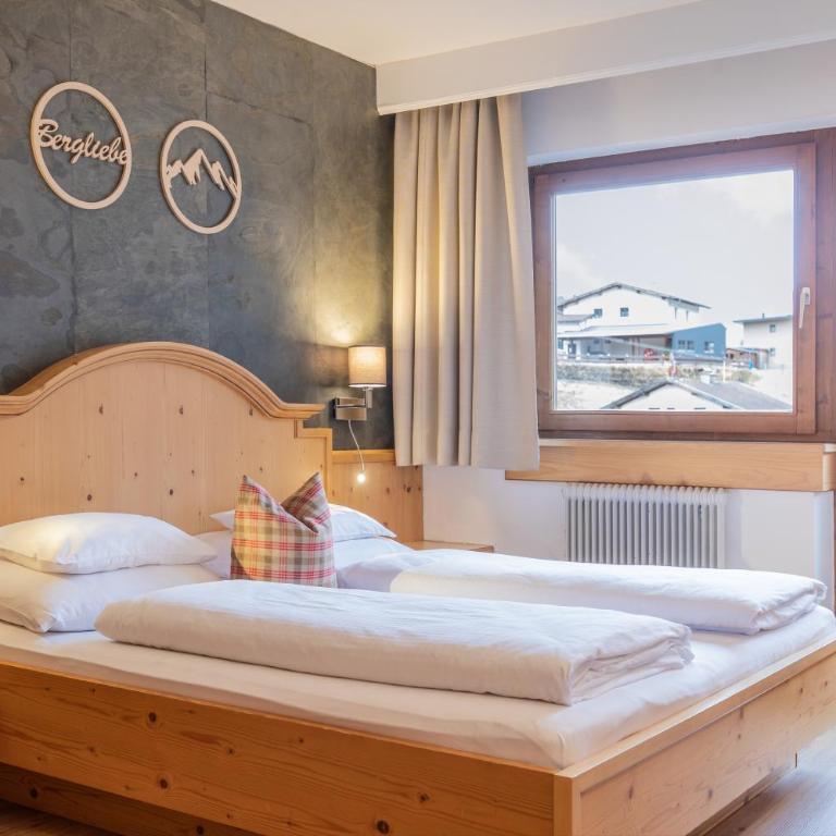 Familien- & Vitalhotel Auenhof - Großes Doppelzimmer - 2