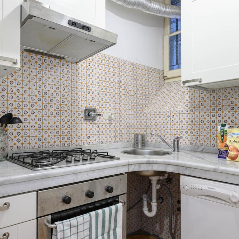Casa Aventino - Appartamento con 1 Camera da Letto - 45