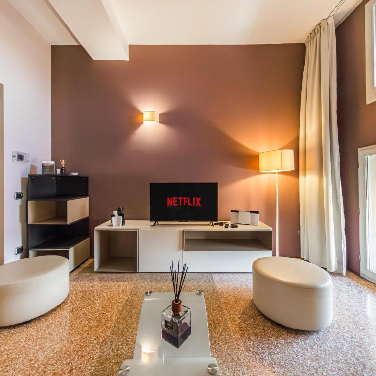 ImmoBo Panorama - Piazza Maggiore View - Appartamento con 3 Camere da Letto - 4