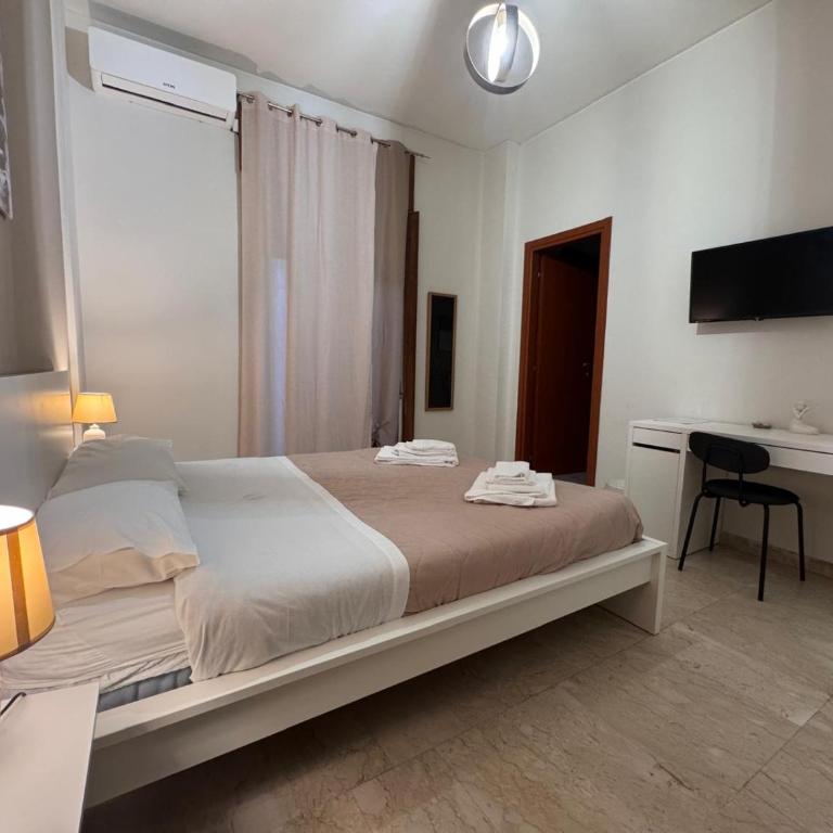 Vespro Guest House - Ampia Camera Matrimoniale - 2