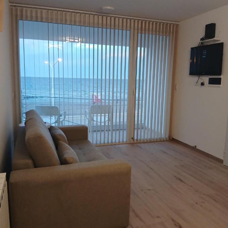 Punta Ameghino - Apartamento de 1 dormitorio - 2