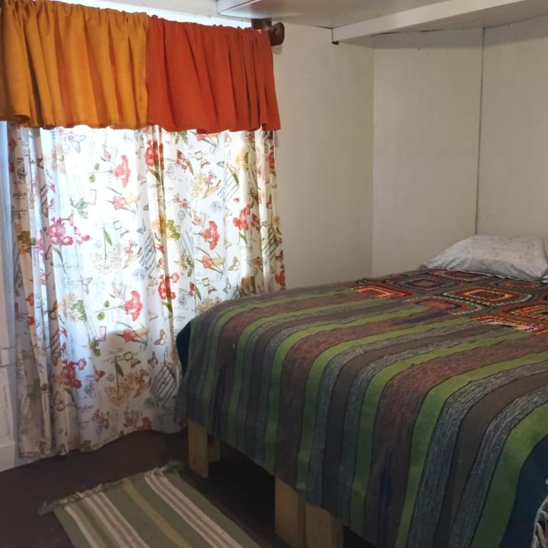 Hospedaje Familiar Puerto Montt Centro - Queen Room - 10