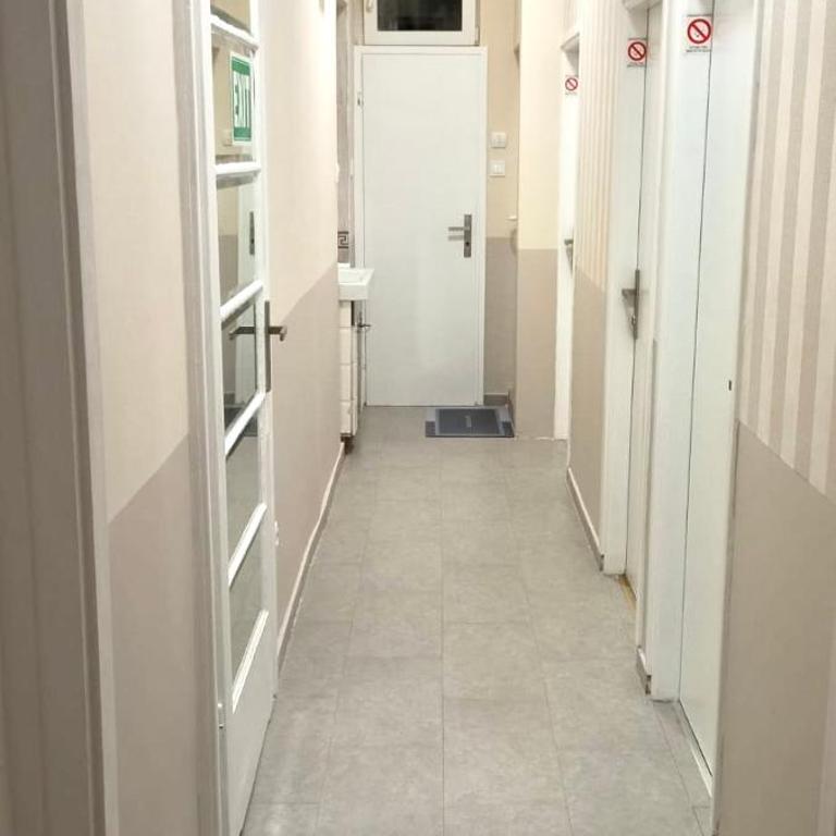 Rooms & Apartments Miavik - Single Room - 1