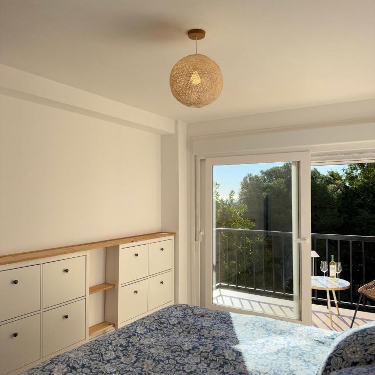 The Cozy House by Kura Homes - Three-Bedroom Apartment - 15