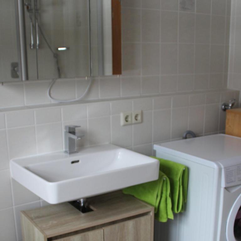Ferienwohnung Waldblick - Chiemgau Karte - Apartment mit Balkon - 10
