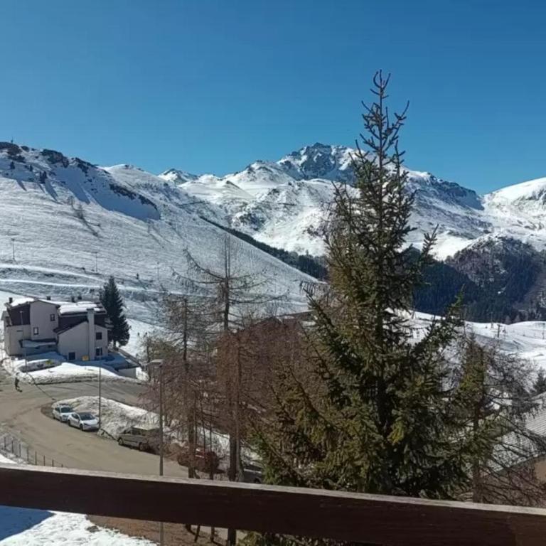 Bilocale I cervi a pochi passi dalle piste con vista Mondolè - Appartamento con Vista Montagna - 28