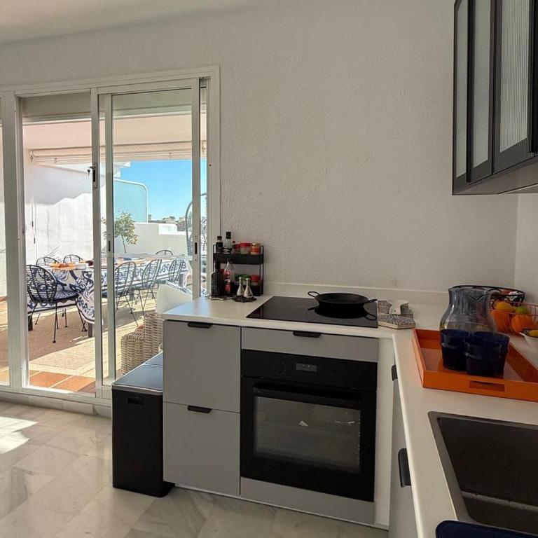 Modern Penthouse Big Solarium Sea Views Benavista Location Walk to Everything - Three-Bedroom Apartment - 21