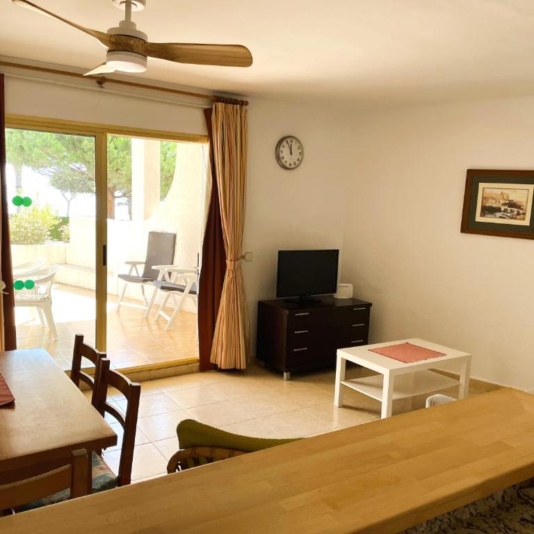 Dorado frente playa cambrils - Two-Bedroom Apartment - 12