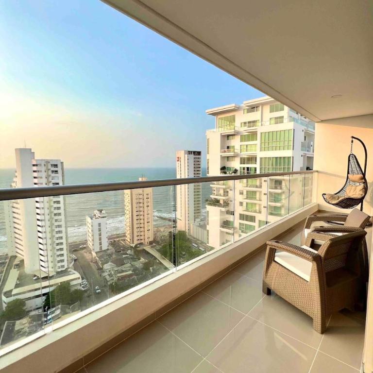 Apartamento Moderno y lujoso con vista al mar Piso 1903 - cerca a ciudad amurallada - Apartamento de 3 dormitorios - 13