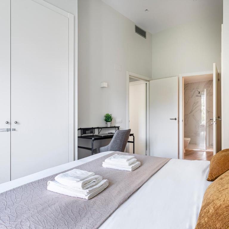 Valencia City Apartment with Gym Pool Free Parking TheHavenEscape - Two-Bedroom Superior Apartment - 14