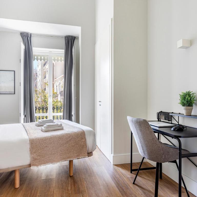 Valencia City Apartment with Gym Pool Free Parking TheHavenEscape - Two-Bedroom Superior Apartment - 13