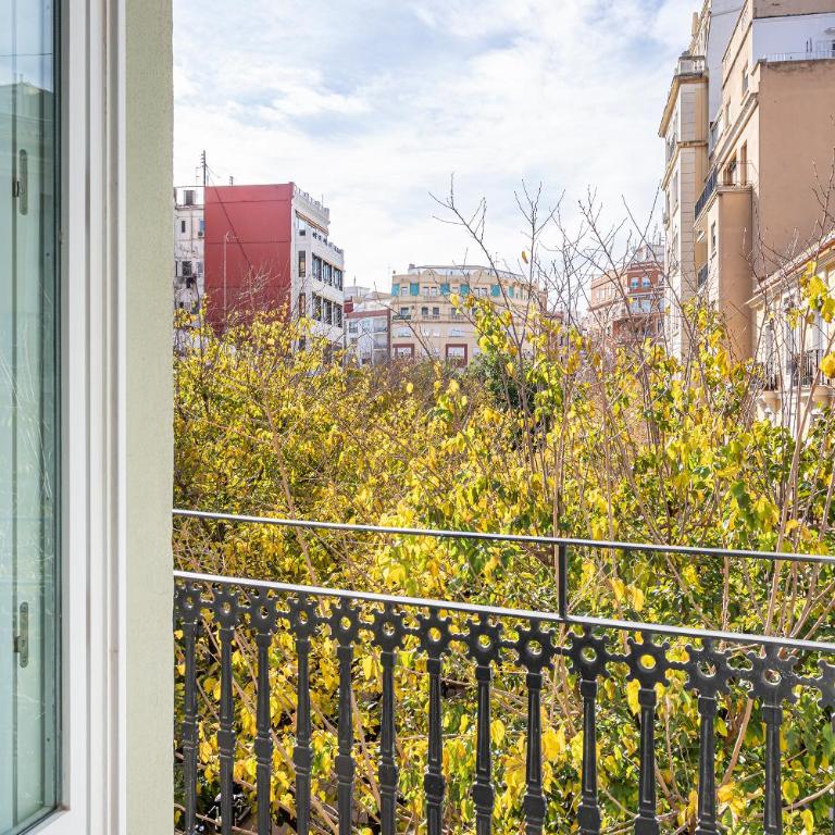 Valencia City Apartment with Gym Pool Free Parking TheHavenEscape - Two-Bedroom Superior Apartment - 11